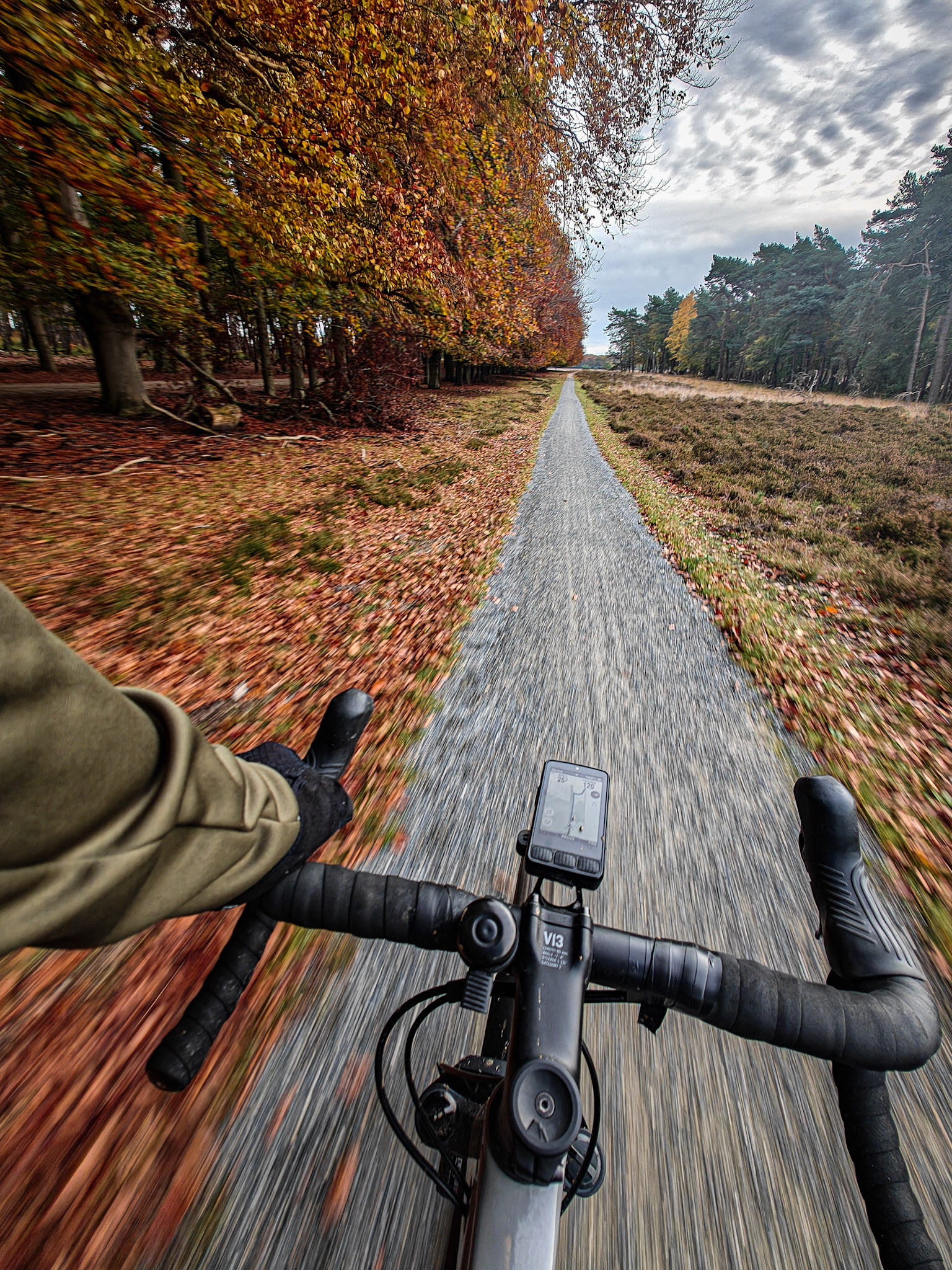 Arjan Stoopendaal op de gravelbike